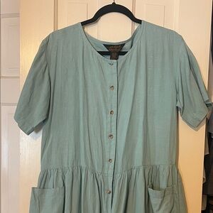 Eddie Bauer outdoor outfitters linen dress